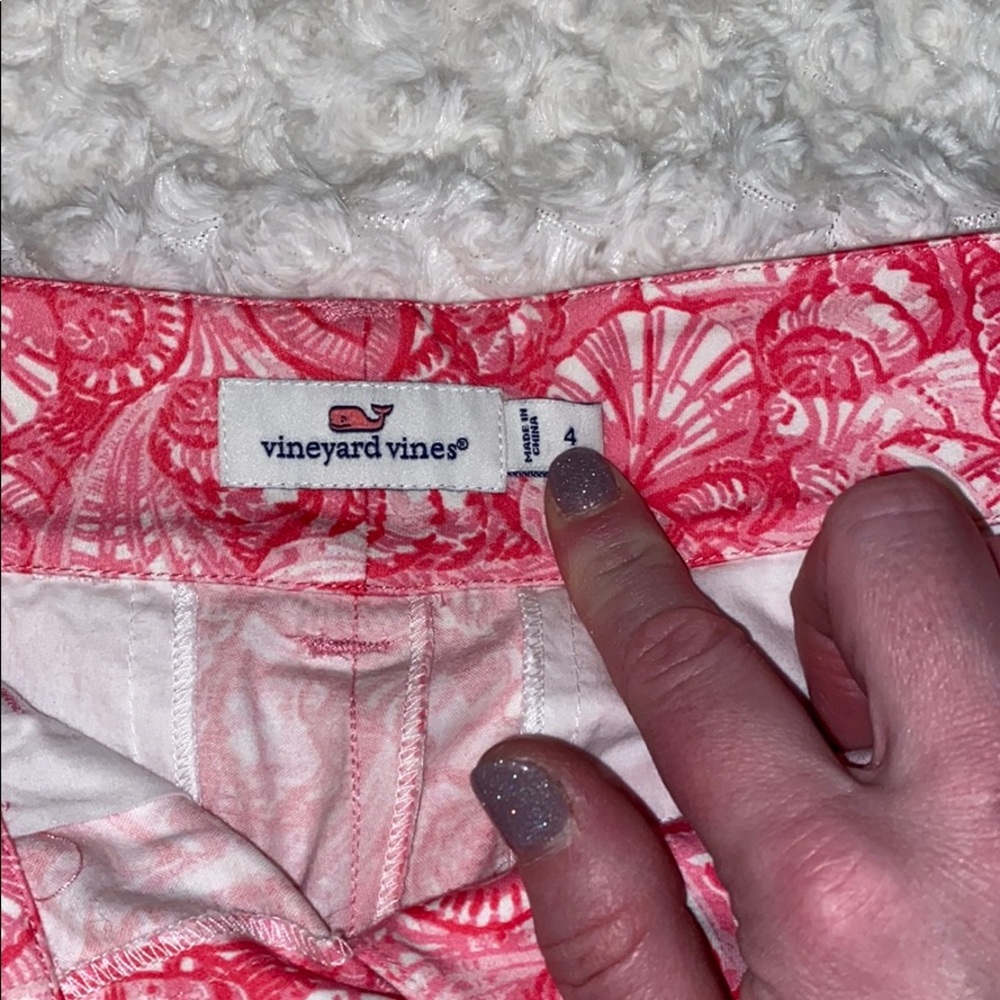 Vineyard Vine’s Shorts - Picture 3 of 3